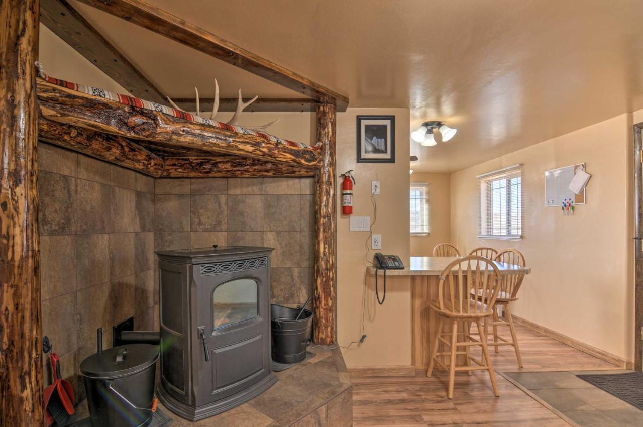 Henrieville Cozy Home With Canyon Views 2 Mi To Grand Staircase מראה חיצוני תמונה