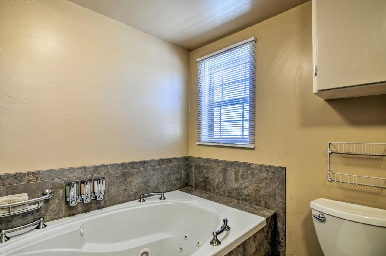 Henrieville Cozy Home With Canyon Views 2 Mi To Grand Staircase מראה חיצוני תמונה